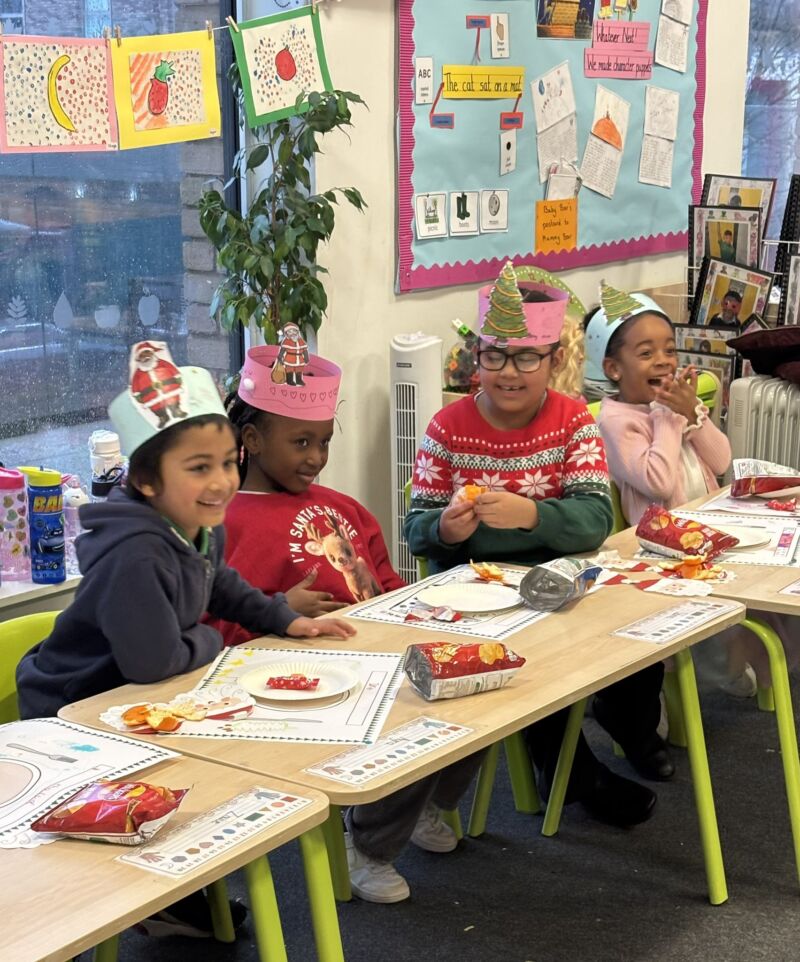 Image for the Tweet beginning: We played games, ate party